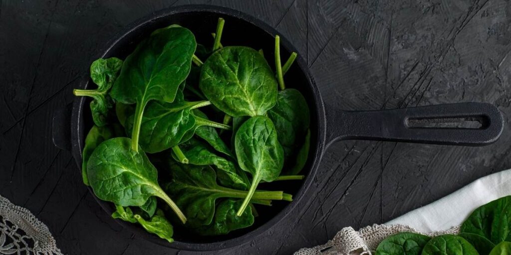 green leaves folic acid spinach hair health