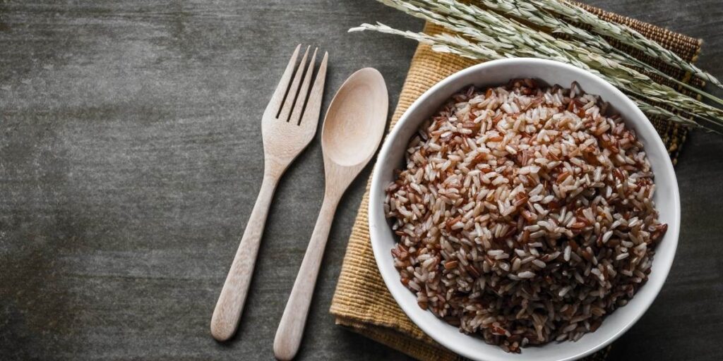 brown rice in a bowl