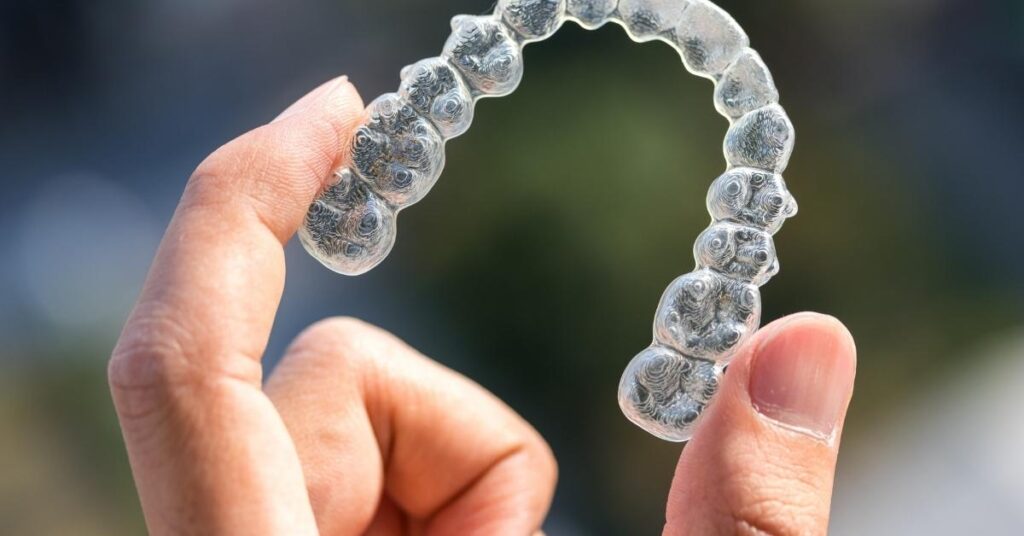 invisalign and hand